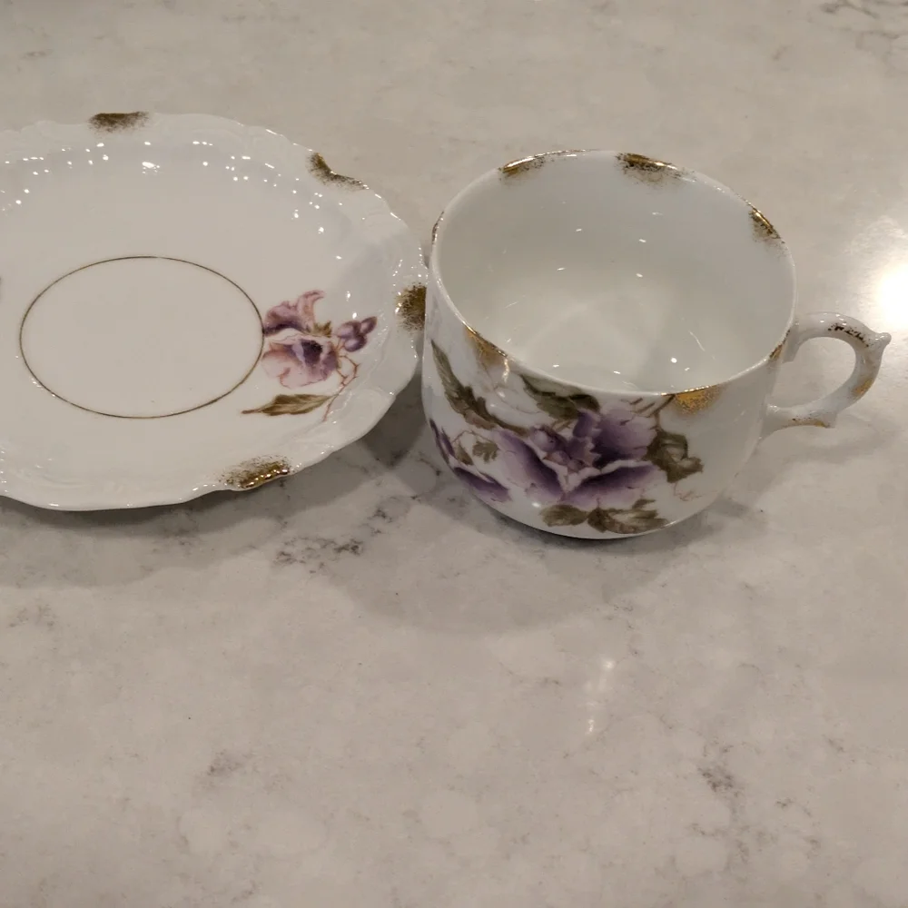 N/A teacup saucer